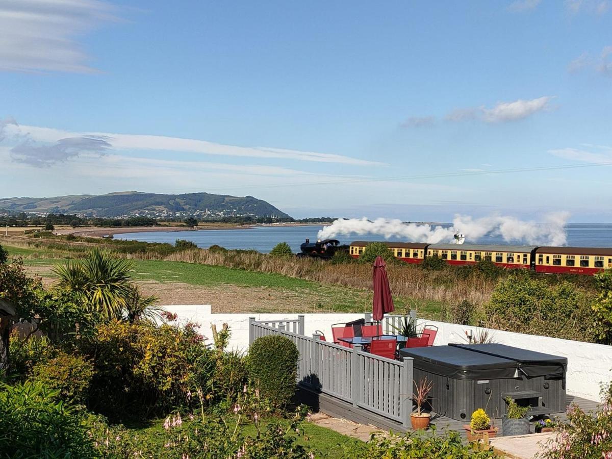 Blue Anchor House - Seaview, Hot Tub Apartments Екстериор снимка