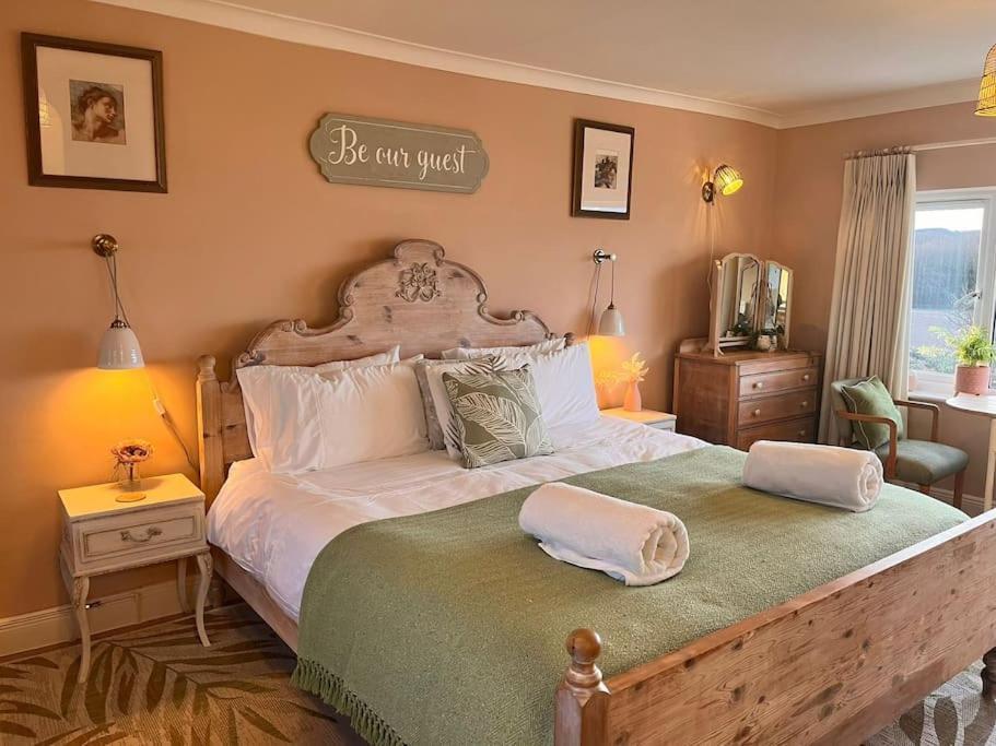 Blue Anchor House - Seaview, Hot Tub Apartments Екстериор снимка