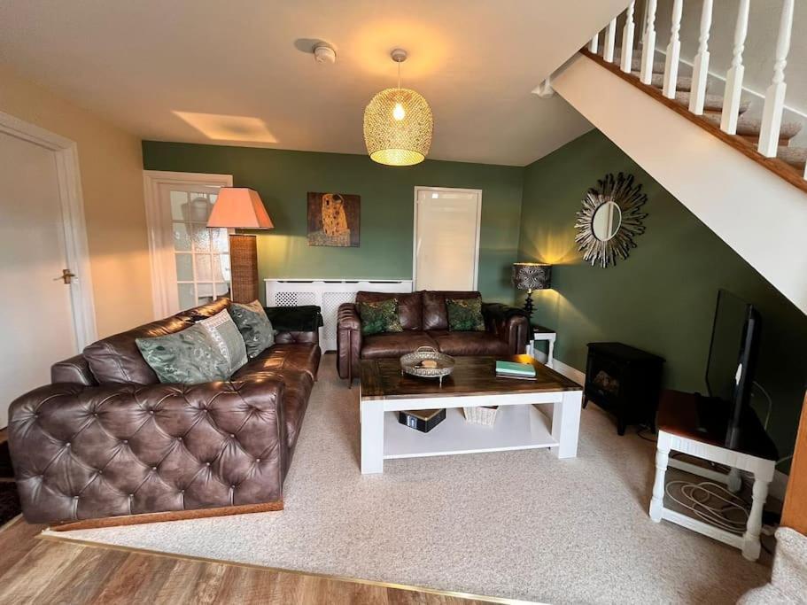 Blue Anchor House - Seaview, Hot Tub Apartments Екстериор снимка